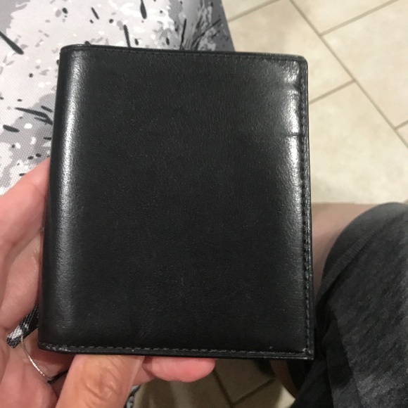 Coach Wallet - Picture 1 of 2